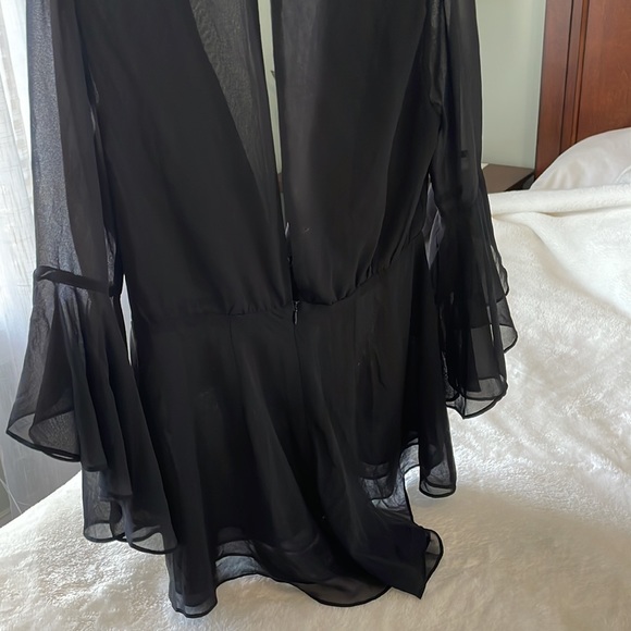 She + Sky black romper size large - Picture 5 of 5